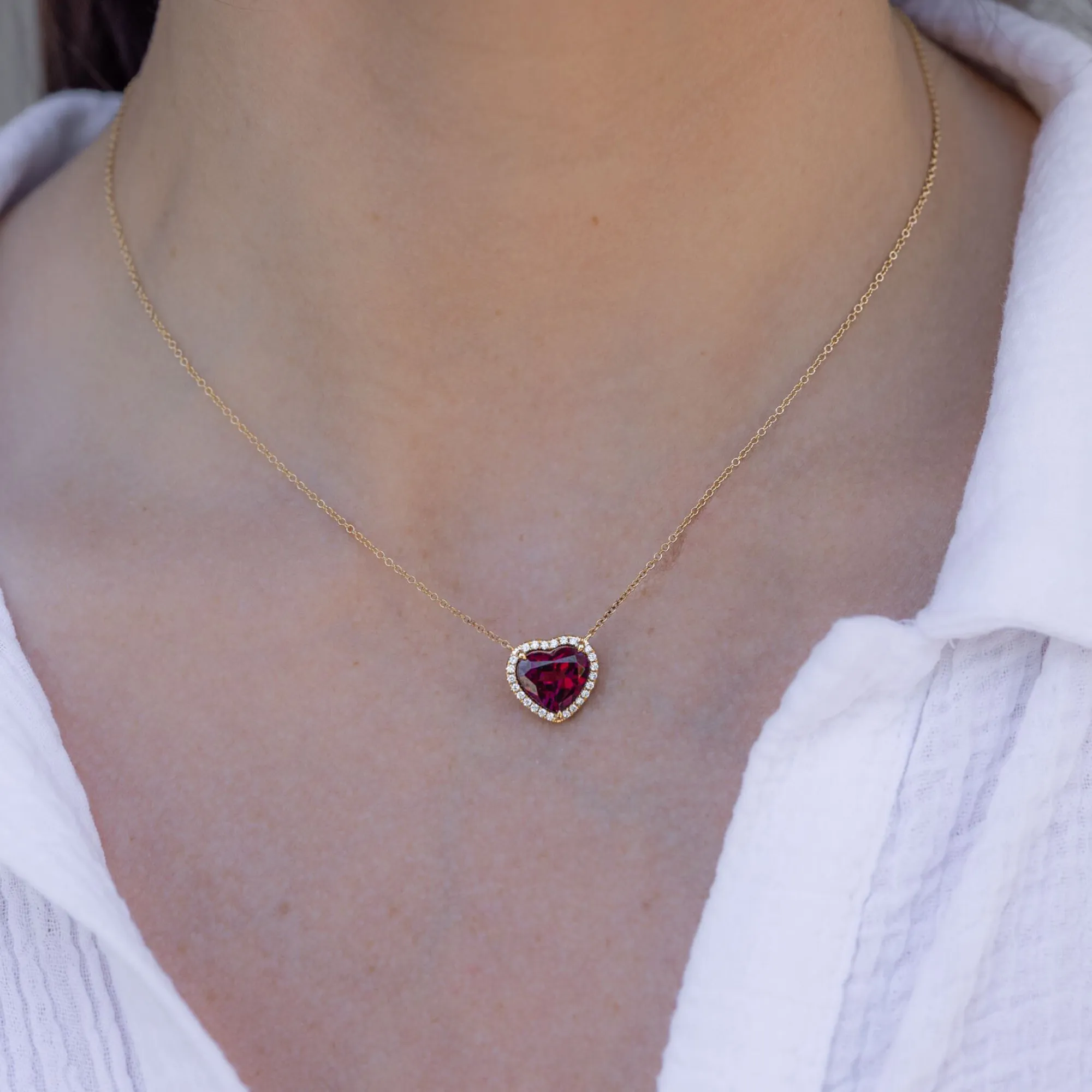 3.39CT Heart Shaped Garnet & Diamond Necklace