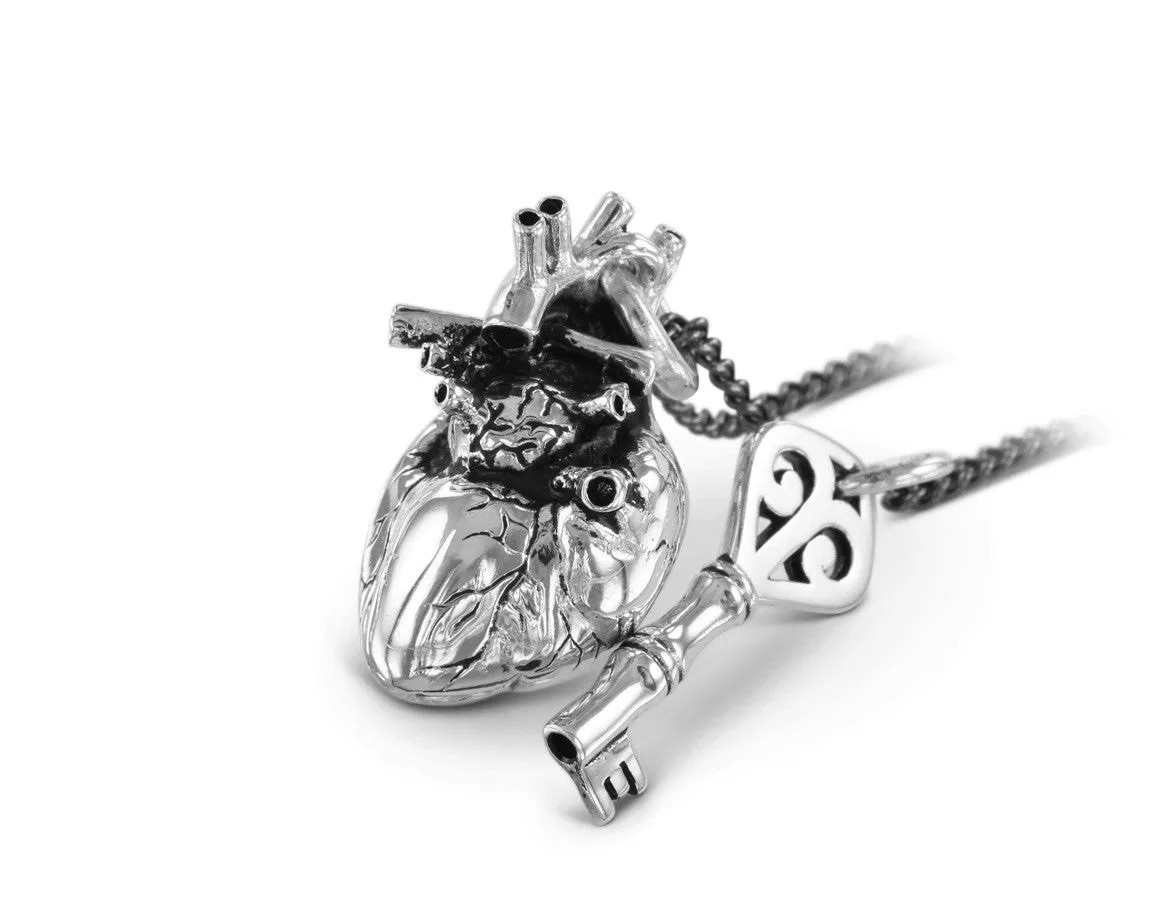 Anatomical Heart & Key Necklace - Silver