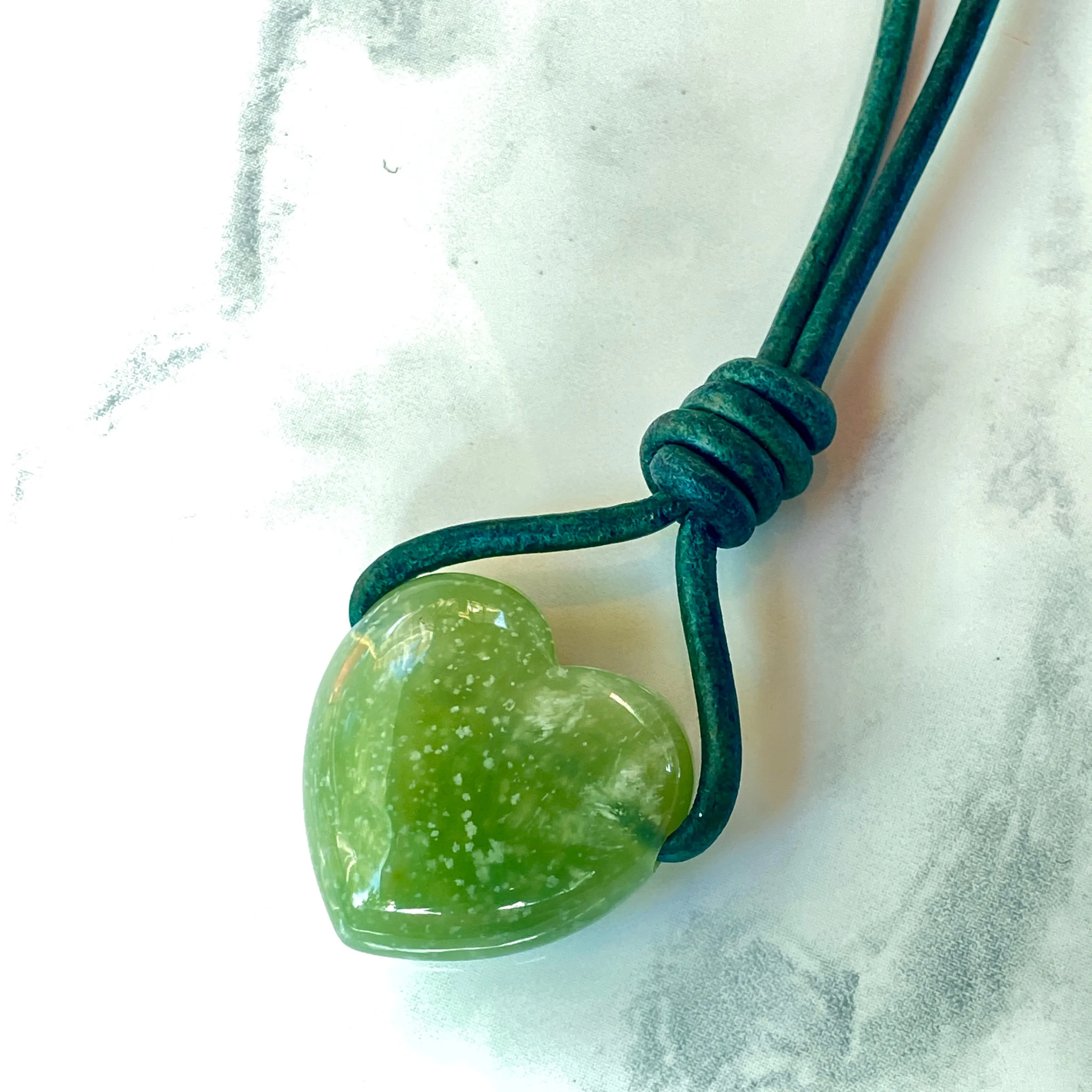 Aventurine Gemstone Heart on genuine Leather with Brass Clasp