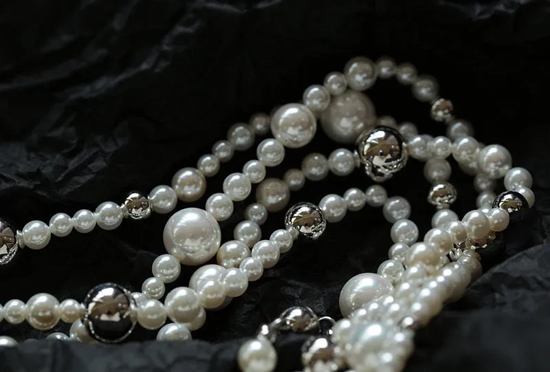 Elegant Pearl Cascade Necklace