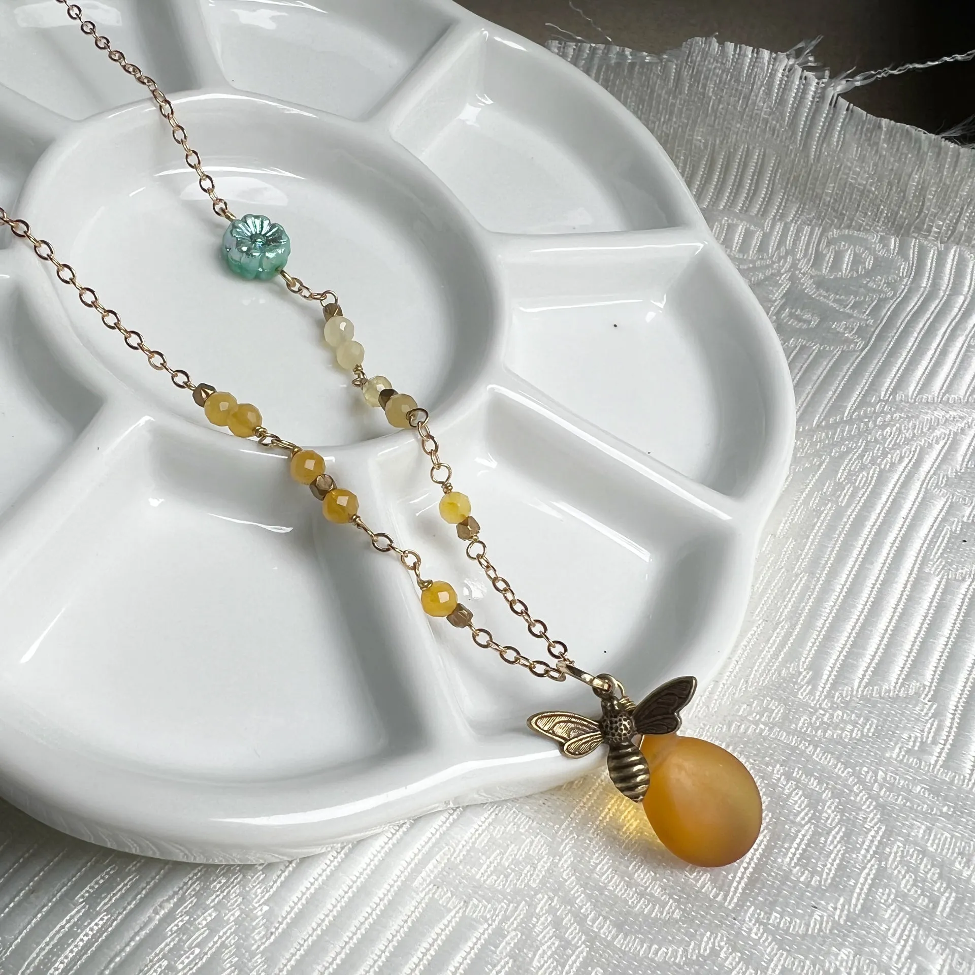 HoneyBead - Sweet as Honey Necklace