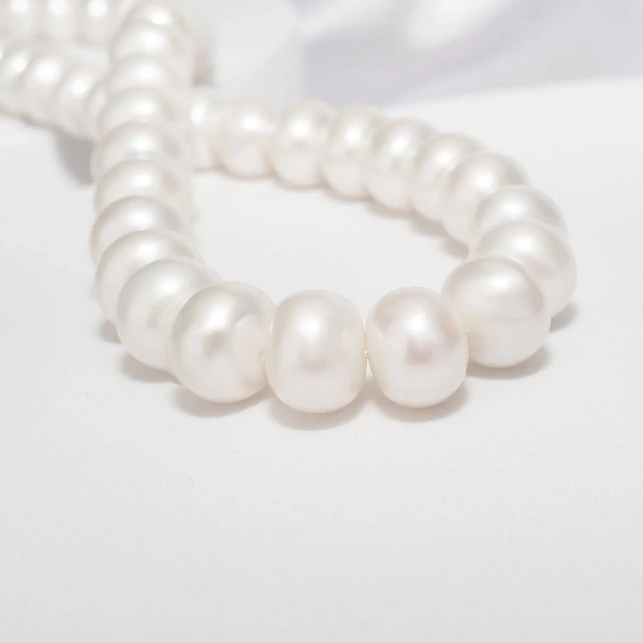 White Freshwater Pearl Necklace WN00485