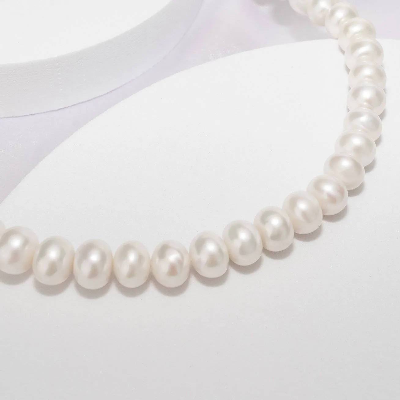 White Freshwater Pearl Necklace WN00485